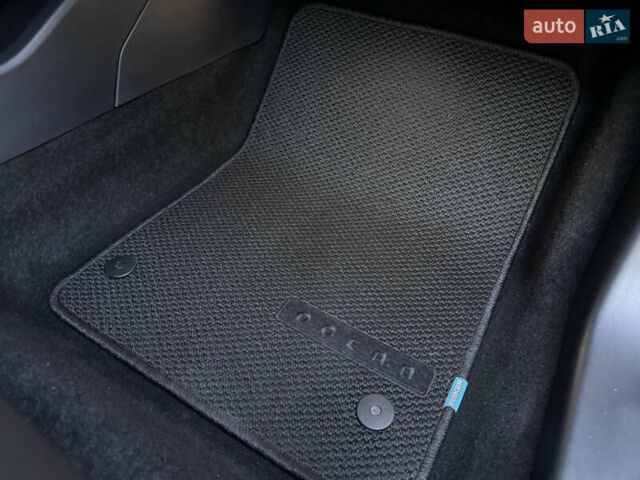 Синий Фискер Ocean, объемом двигателя 0 л и пробегом 18 тыс. км за 26500 $, фото 47 на Automoto.ua