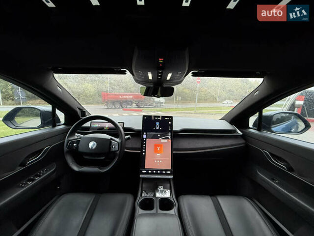 Синий Фискер Ocean, объемом двигателя 0 л и пробегом 32 тыс. км за 25900 $, фото 3 на Automoto.ua