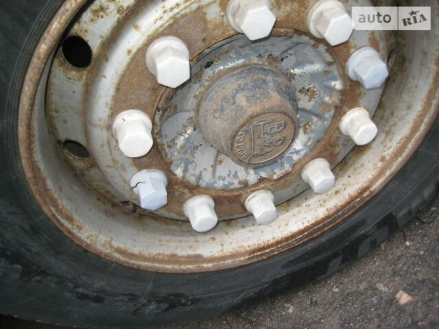 Серый Флигл ДСК, объемом двигателя 0 л и пробегом 100 тыс. км за 4500 $, фото 2 на Automoto.ua