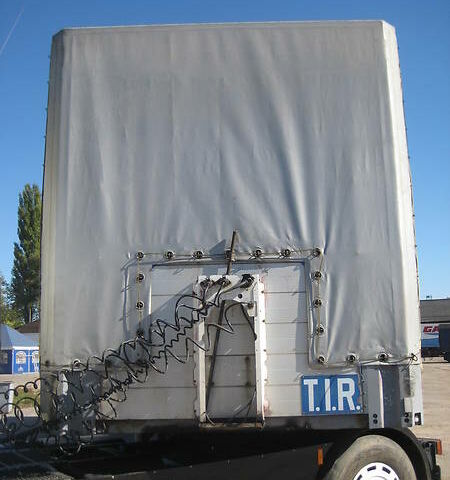 Серый Флигл ДСК, объемом двигателя 0 л и пробегом 100 тыс. км за 4500 $, фото 1 на Automoto.ua