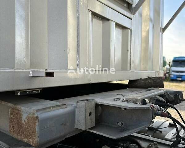 Серый Флигл SDS 400C, объемом двигателя 0 л и пробегом 300 тыс. км за 16000 $, фото 13 на Automoto.ua