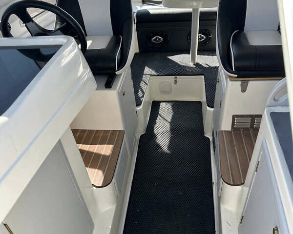 Фліппер 630, об'ємом двигуна 0 л та пробігом 0 тис. км за 28000 $, фото 1 на Automoto.ua