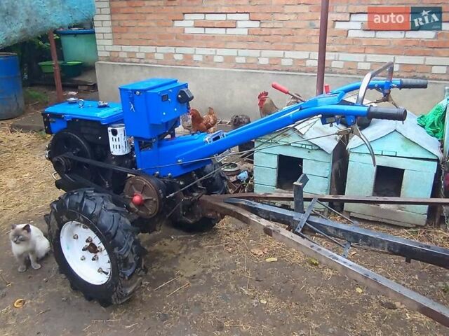Синий Форд 3600, объемом двигателя 1 л и пробегом 1 тыс. км за 1400 $, фото 6 на Automoto.ua
