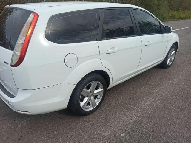 Белый Форд Аэростар, объемом двигателя 1.6 л и пробегом 3 тыс. км за 5400 $, фото 3 на Automoto.ua