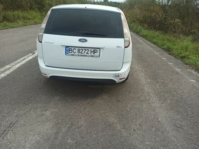 Белый Форд Аэростар, объемом двигателя 1.6 л и пробегом 3 тыс. км за 5400 $, фото 5 на Automoto.ua