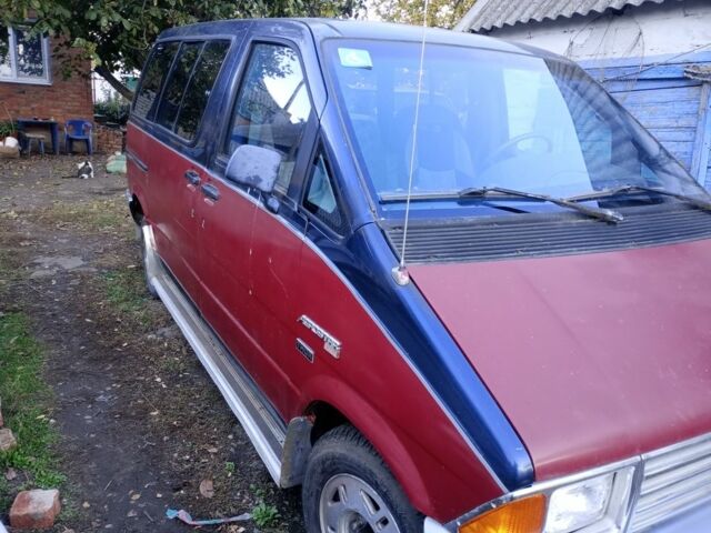 Червоний Форд Аеростар, об'ємом двигуна 3 л та пробігом 287 тис. км за 2800 $, фото 1 на Automoto.ua