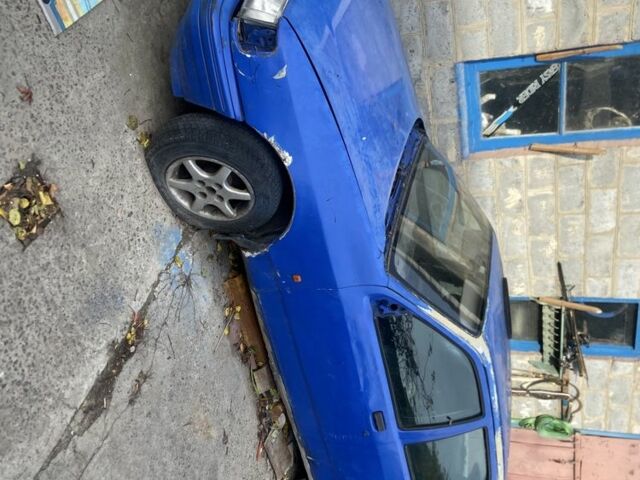 Синий Форд Аэростар, объемом двигателя 2 л и пробегом 300 тыс. км за 500 $, фото 3 на Automoto.ua