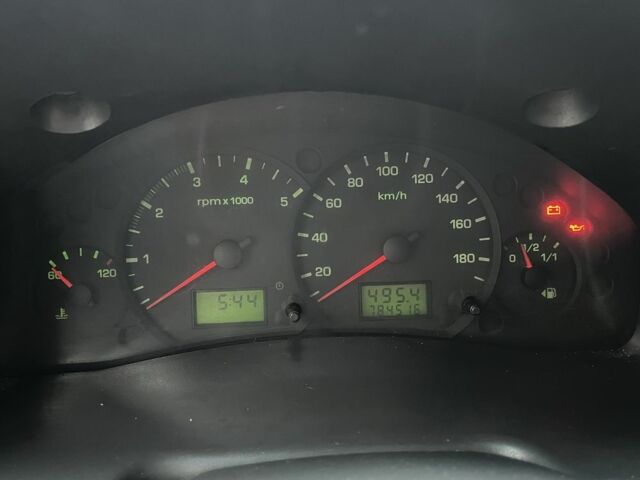 Синій Форд Аеростар, об'ємом двигуна 2 л та пробігом 785 тис. км за 2800 $, фото 7 на Automoto.ua