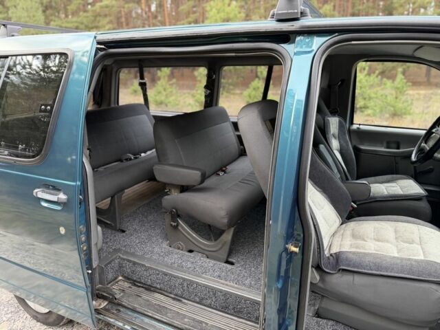 Зеленый Форд Аэростар, объемом двигателя 3 л и пробегом 225 тыс. км за 3500 $, фото 8 на Automoto.ua