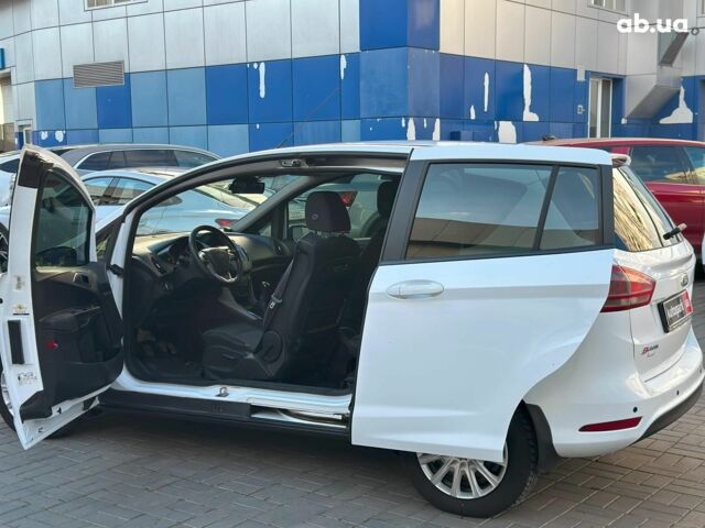 Белый Форд Б-Макс, объемом двигателя 15 л и пробегом 257 тыс. км за 9290 $, фото 14 на Automoto.ua