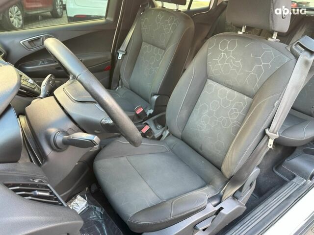 Белый Форд Б-Макс, объемом двигателя 15 л и пробегом 257 тыс. км за 9290 $, фото 17 на Automoto.ua