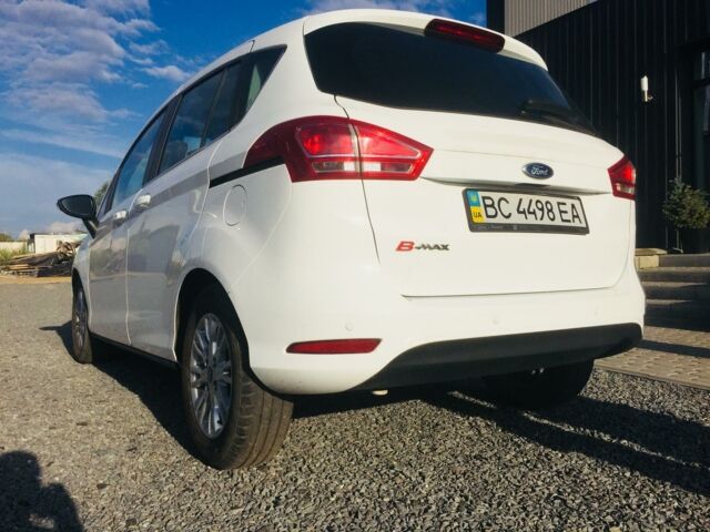 Білий Форд Б-Макс, об'ємом двигуна 1.6 л та пробігом 125 тис. км за 10700 $, фото 7 на Automoto.ua