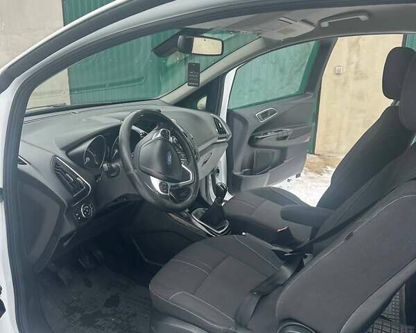 Белый Форд Б-Макс, объемом двигателя 1.6 л и пробегом 183 тыс. км за 7850 $, фото 13 на Automoto.ua