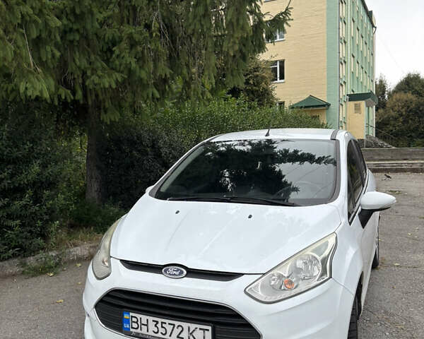 Белый Форд Б-Макс, объемом двигателя 1.5 л и пробегом 240 тыс. км за 6400 $, фото 7 на Automoto.ua