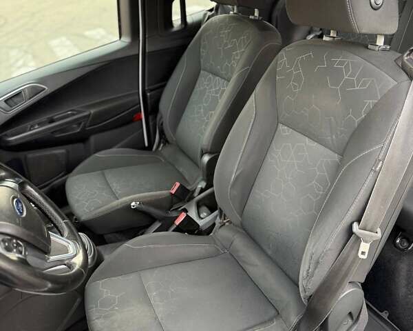 Белый Форд Б-Макс, объемом двигателя 1 л и пробегом 194 тыс. км за 5900 $, фото 10 на Automoto.ua