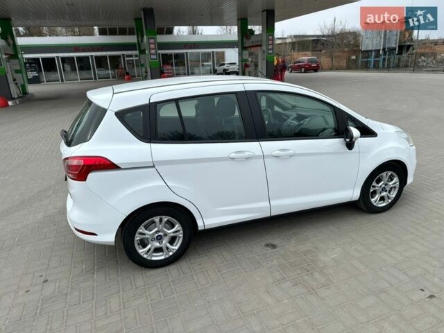 Білий Форд Б-Макс, об'ємом двигуна 1 л та пробігом 117 тис. км за 5900 $, фото 11 на Automoto.ua