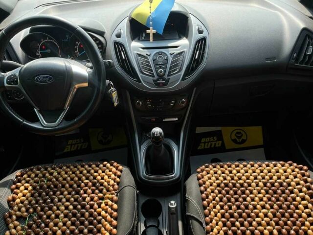 Белый Форд Б-Макс, объемом двигателя 1 л и пробегом 153 тыс. км за 7100 $, фото 8 на Automoto.ua