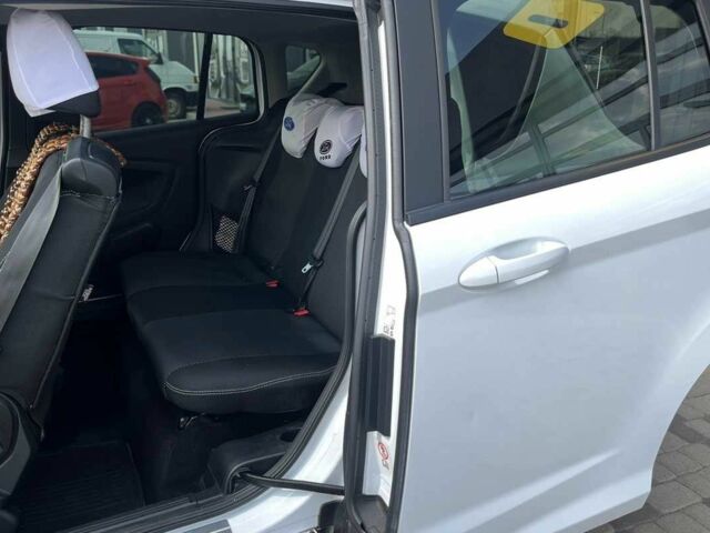 Белый Форд Б-Макс, объемом двигателя 1 л и пробегом 153 тыс. км за 7100 $, фото 21 на Automoto.ua