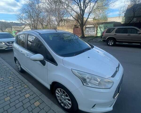 Белый Форд Б-Макс, объемом двигателя 1.5 л и пробегом 257 тыс. км за 7500 $, фото 8 на Automoto.ua