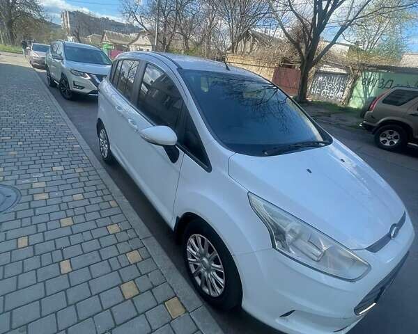 Белый Форд Б-Макс, объемом двигателя 1.5 л и пробегом 257 тыс. км за 7500 $, фото 6 на Automoto.ua