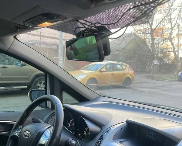 Белый Форд Б-Макс, объемом двигателя 1.5 л и пробегом 257 тыс. км за 7500 $, фото 12 на Automoto.ua