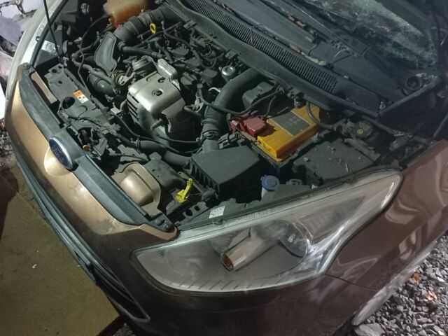 Коричневий Форд Б-Макс, об'ємом двигуна 1 л та пробігом 126 тис. км за 1700 $, фото 4 на Automoto.ua