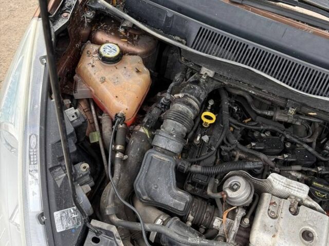 Коричневый Форд Б-Макс, объемом двигателя 1 л и пробегом 145 тыс. км за 1700 $, фото 5 на Automoto.ua