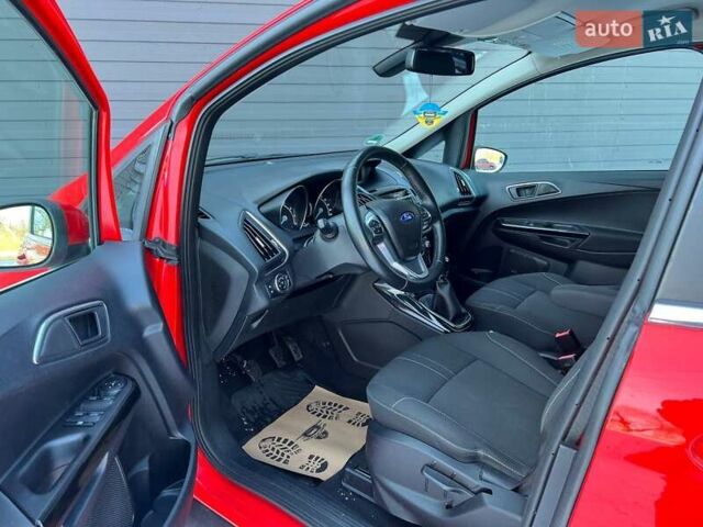 Красный Форд Б-Макс, объемом двигателя 1 л и пробегом 209 тыс. км за 7400 $, фото 4 на Automoto.ua