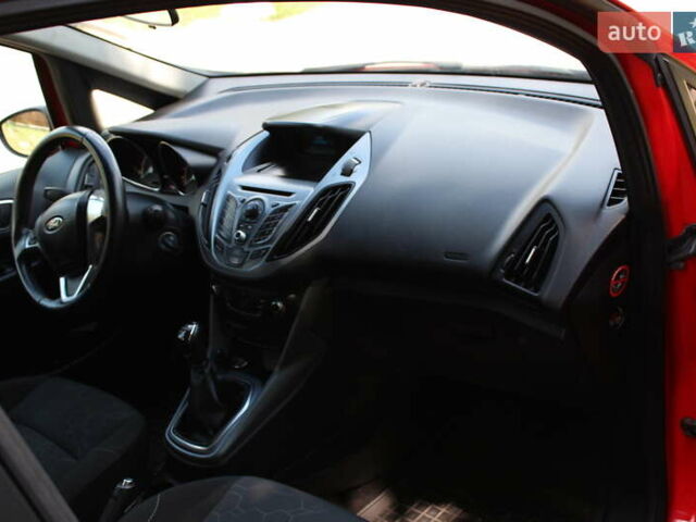 Червоний Форд Б-Макс, об'ємом двигуна 1.6 л та пробігом 251 тис. км за 6800 $, фото 11 на Automoto.ua