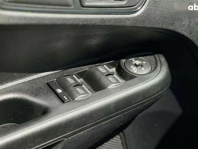 Форд Б-Макс, объемом двигателя 1 л и пробегом 28 тыс. км за 8500 $, фото 7 на Automoto.ua