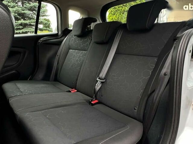 Форд Б-Макс, об'ємом двигуна 1 л та пробігом 142 тис. км за 6550 $, фото 12 на Automoto.ua