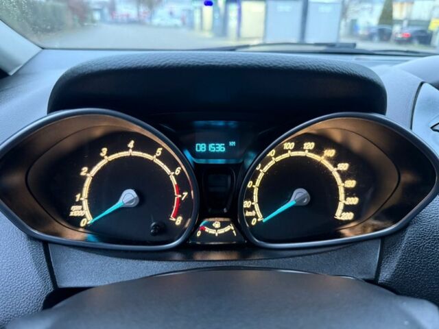 Сірий Форд Б-Макс, об'ємом двигуна 1 л та пробігом 84 тис. км за 7500 $, фото 23 на Automoto.ua