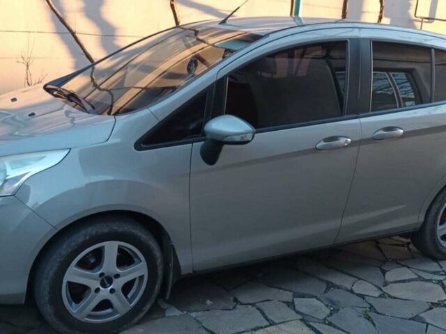 Сірий Форд Б-Макс, об'ємом двигуна 1.5 л та пробігом 122 тис. км за 8950 $, фото 1 на Automoto.ua
