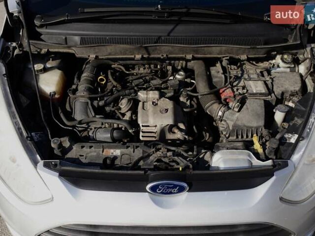 Сірий Форд Б-Макс, об'ємом двигуна 1 л та пробігом 204 тис. км за 6500 $, фото 32 на Automoto.ua