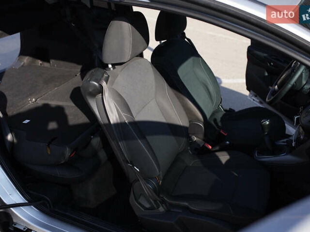 Сірий Форд Б-Макс, об'ємом двигуна 1 л та пробігом 204 тис. км за 6500 $, фото 6 на Automoto.ua