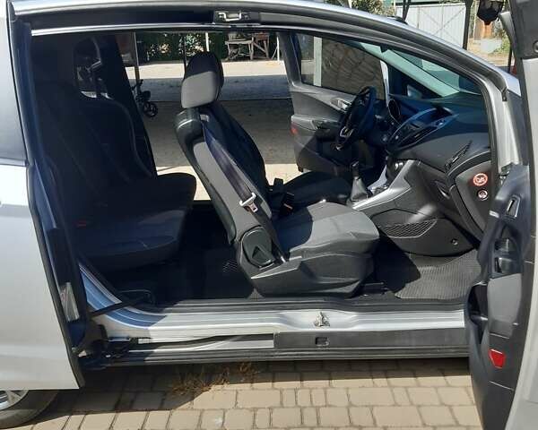 Сірий Форд Б-Макс, об'ємом двигуна 1 л та пробігом 206 тис. км за 6250 $, фото 20 на Automoto.ua