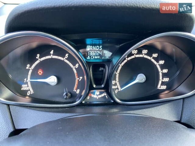 Сірий Форд Б-Макс, об'ємом двигуна 1.6 л та пробігом 138 тис. км за 10500 $, фото 56 на Automoto.ua