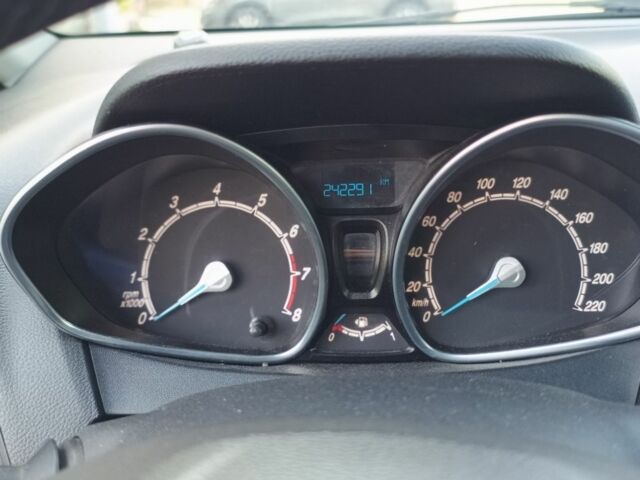 Синій Форд Б-Макс, об'ємом двигуна 1 л та пробігом 243 тис. км за 6200 $, фото 4 на Automoto.ua