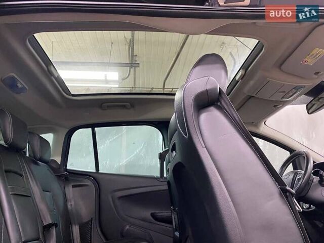 Синий Форд Б-Макс, объемом двигателя 1.6 л и пробегом 140 тыс. км за 9700 $, фото 10 на Automoto.ua