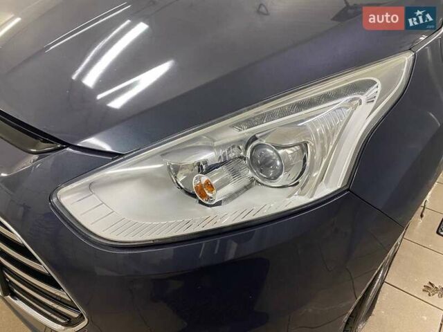 Синий Форд Б-Макс, объемом двигателя 1.6 л и пробегом 140 тыс. км за 9700 $, фото 6 на Automoto.ua