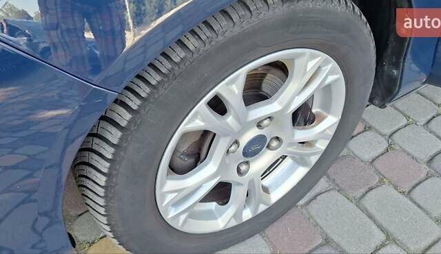 Синий Форд Б-Макс, объемом двигателя 1.6 л и пробегом 162 тыс. км за 9200 $, фото 30 на Automoto.ua