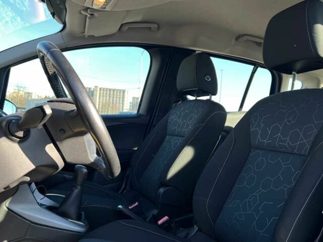 Синій Форд Б-Макс, об'ємом двигуна 1 л та пробігом 145 тис. км за 6999 $, фото 6 на Automoto.ua