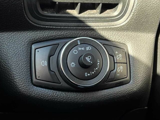 Синій Форд Б-Макс, об'ємом двигуна 1 л та пробігом 145 тис. км за 6999 $, фото 15 на Automoto.ua