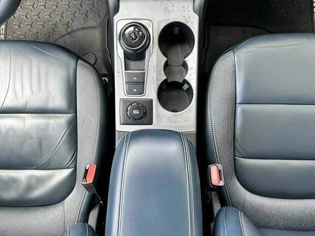 Белый Форд Бронко, объемом двигателя 1.5 л и пробегом 25 тыс. км за 11400 $, фото 10 на Automoto.ua