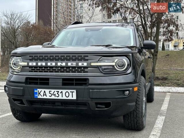 Черный Форд Бронко, объемом двигателя 2 л и пробегом 62 тыс. км за 26990 $, фото 1 на Automoto.ua