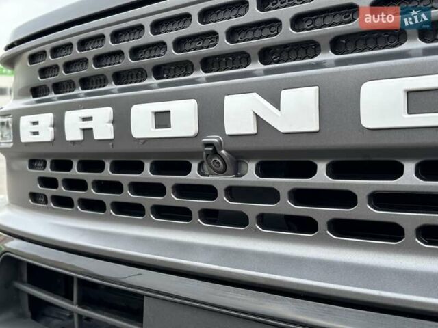 Черный Форд Бронко, объемом двигателя 2 л и пробегом 62 тыс. км за 26990 $, фото 19 на Automoto.ua