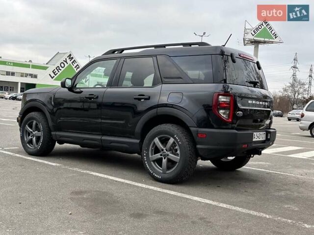 Черный Форд Бронко, объемом двигателя 2 л и пробегом 62 тыс. км за 26990 $, фото 4 на Automoto.ua