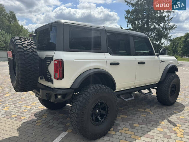 Черный Форд Бронко, объемом двигателя 2.69 л и пробегом 24 тыс. км за 49999 $, фото 13 на Automoto.ua