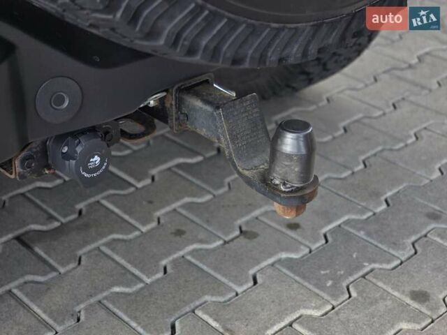 Черный Форд Бронко, объемом двигателя 2.69 л и пробегом 52 тыс. км за 56000 $, фото 13 на Automoto.ua