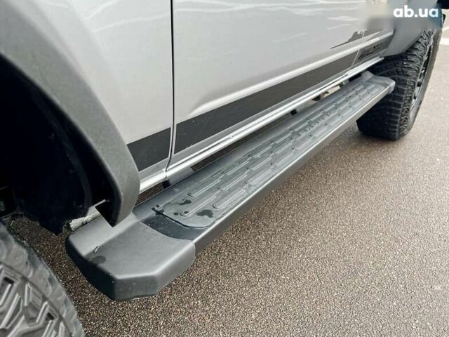 Форд Бронко, объемом двигателя 2.7 л и пробегом 13 тыс. км за 45555 $, фото 18 на Automoto.ua